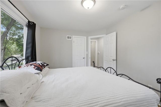 5309 Skiles Avenue, Kansas City, MO 64129