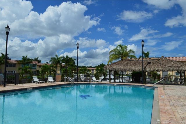 2600 S Kanner Highway Q12, Stuart, FL 34994