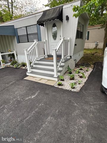 204 KENTUCKY AVE, Williamstown, NJ 08094