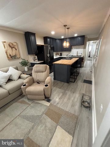 204 KENTUCKY AVE, Williamstown, NJ 08094