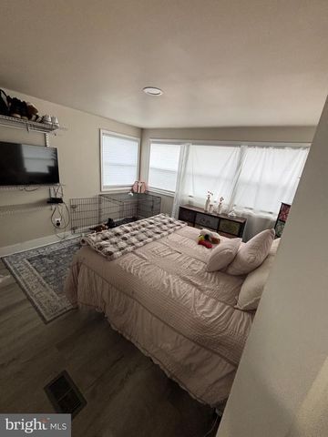 204 KENTUCKY AVE, Williamstown, NJ 08094