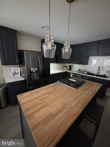 204 KENTUCKY AVE, Williamstown, NJ 08094