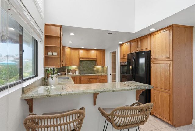 624 Camino Catalina, Solana Beach, CA 92075