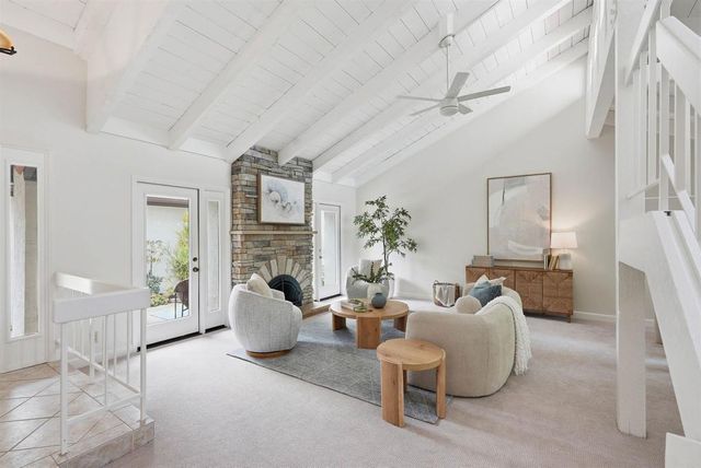 624 Camino Catalina, Solana Beach, CA 92075