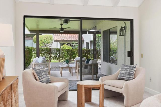624 Camino Catalina, Solana Beach, CA 92075