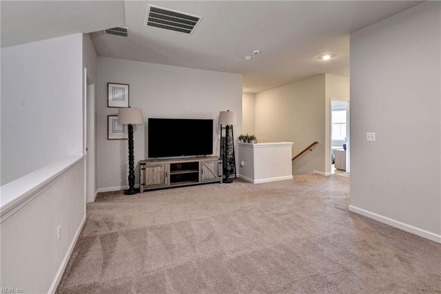5249 Twilight CT, Toano, VA 23168