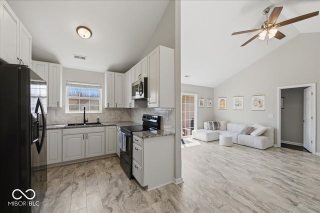 2533 Copper Tree Way, Carmel, IN 46033