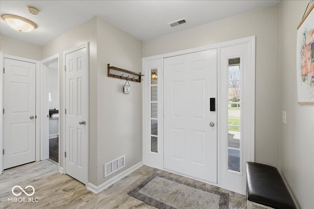 2533 Copper Tree Way, Carmel, IN 46033