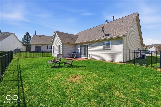 2533 Copper Tree Way, Carmel, IN 46033