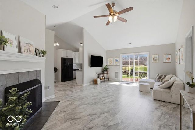 2533 Copper Tree Way, Carmel, IN 46033