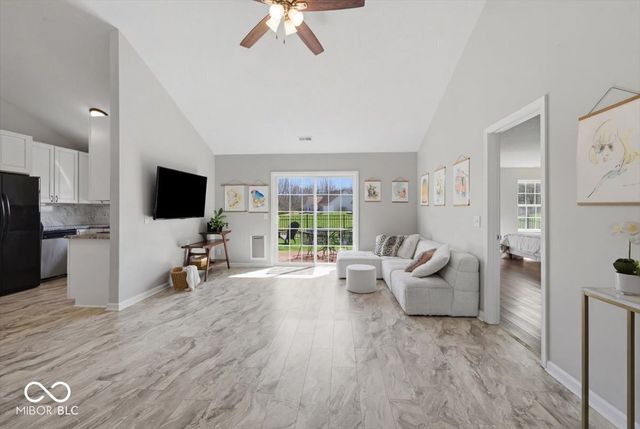 2533 Copper Tree Way, Carmel, IN 46033