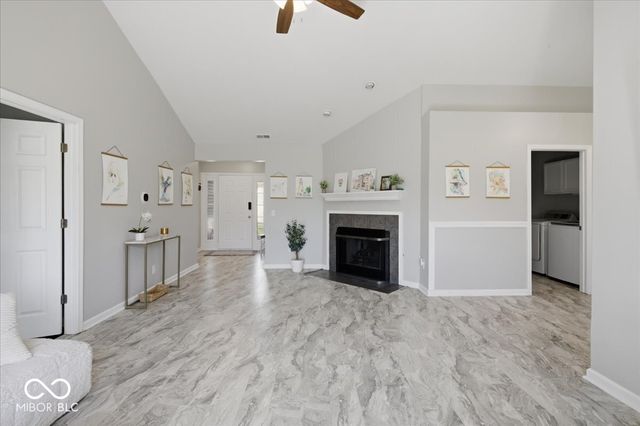 2533 Copper Tree Way, Carmel, IN 46033