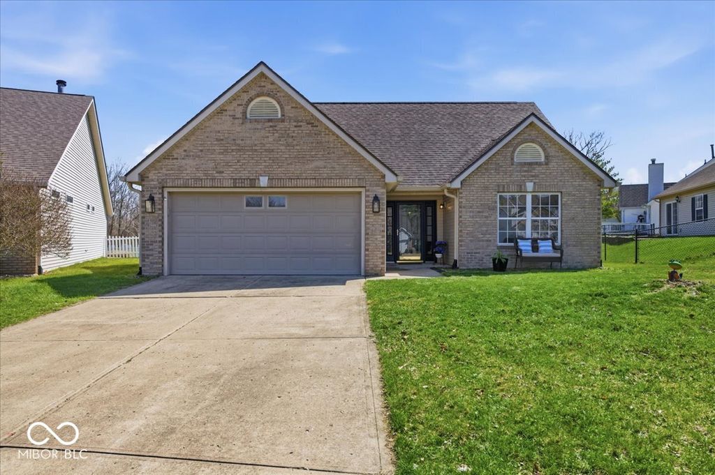 2533 Copper Tree Way, Carmel, IN 46033
