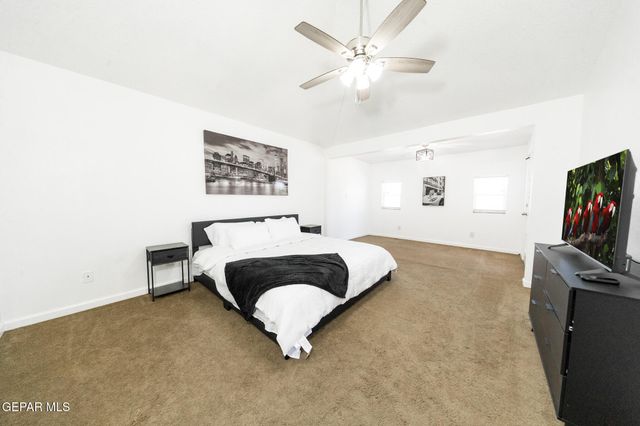 12099 VILLAGE GATE Drive, El Paso, TX 79936