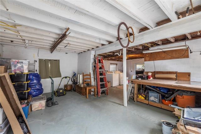 916 E BROAD STREET, Tampa, FL 33604