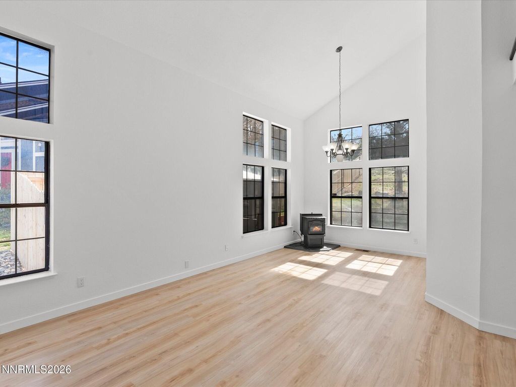 Image 5 of property listing at 5330 Windwood Lane, Reno, NV 89523