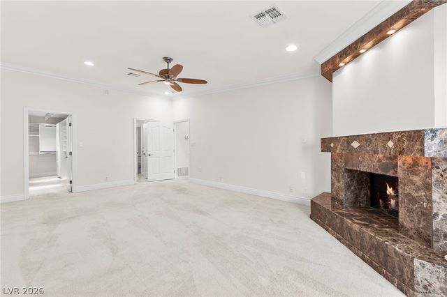 2400 Plaza Del Grande, Las Vegas, NV 89102