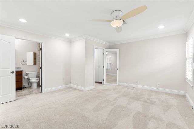 2400 Plaza Del Grande, Las Vegas, NV 89102