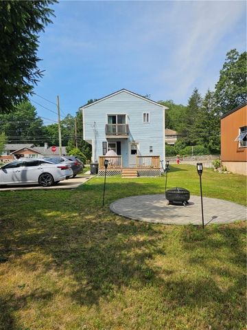 250 Arnold Road, Coventry, RI 02816