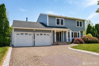 35 Liberty Drive, South Brunswick, NJ 08810