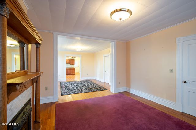 1871 9th Avenue 1st Floor, Watervliet, NY 12189