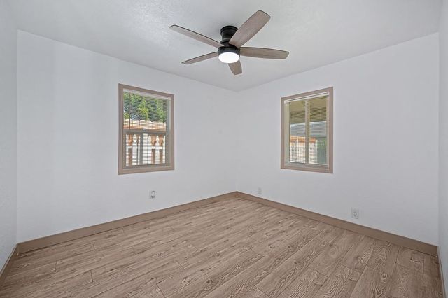 1825-1827 Roy Ave, Sacramento, CA 95815