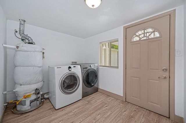 1825-1827 Roy Ave, Sacramento, CA 95815