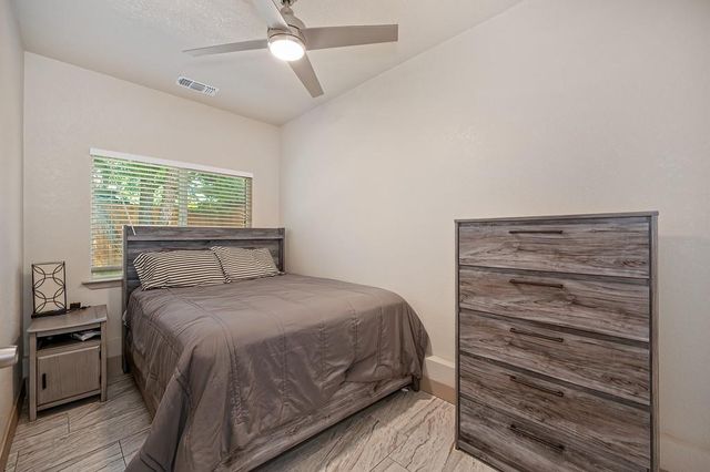 1825-1827 Roy Ave, Sacramento, CA 95815