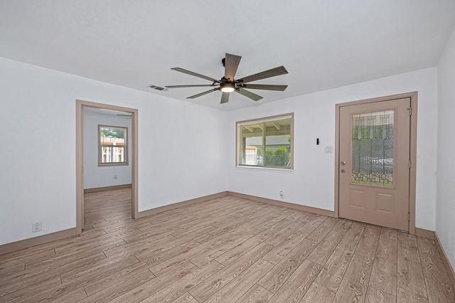 1825-1827 Roy Ave, Sacramento, CA 95815