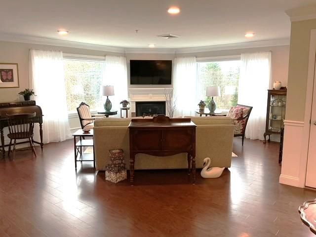 7 Sterling Hill Ln Apt 722, Exeter, NH 03833