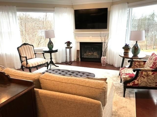 7 Sterling Hill Ln Apt 722, Exeter, NH 03833