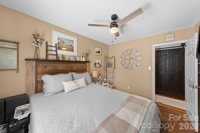 609 N 10th Street, Bessemer City, NC 28016