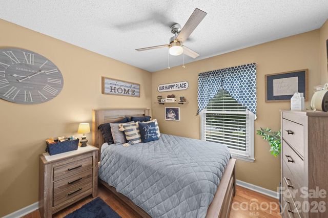 609 N 10th Street, Bessemer City, NC 28016