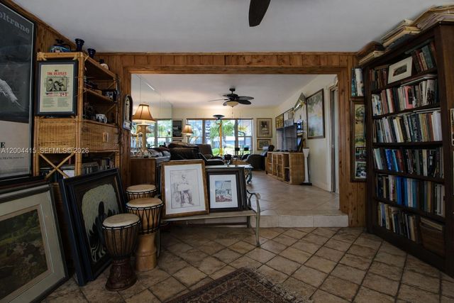 2048 SW 27th Ave, Fort Lauderdale, FL 33312