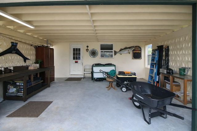 2048 SW 27th Ave, Fort Lauderdale, FL 33312