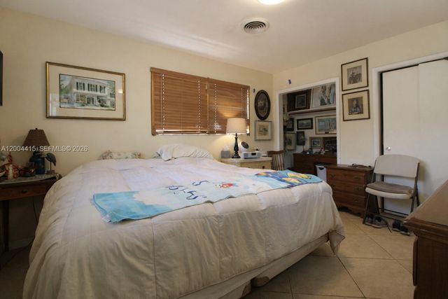 2048 SW 27th Ave, Fort Lauderdale, FL 33312