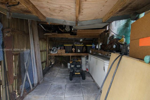 2048 SW 27th Ave, Fort Lauderdale, FL 33312