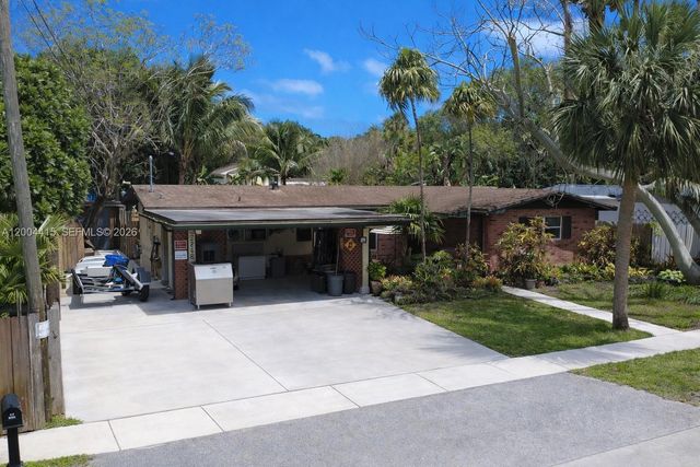 2048 SW 27th Ave, Fort Lauderdale, FL 33312