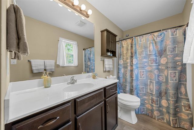 417 Zurich Ct, Clarksville, TN 37040