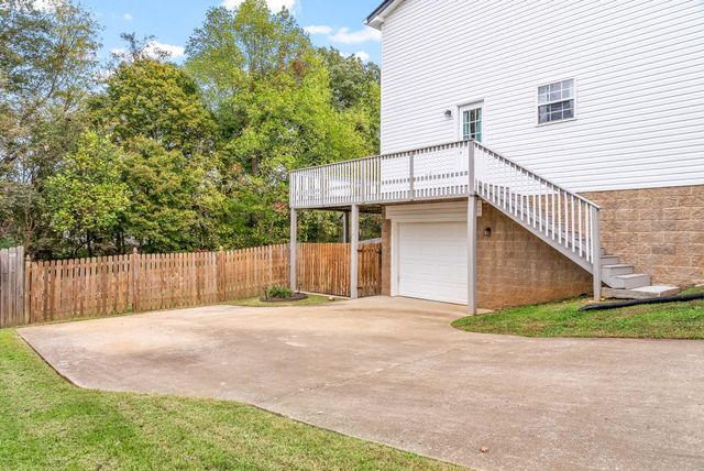 417 Zurich Ct, Clarksville, TN 37040