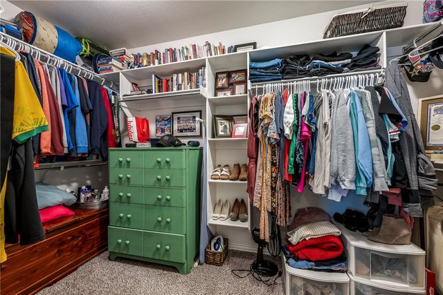 4002 SW Flatrock Cove, Bentonville, AR 72713