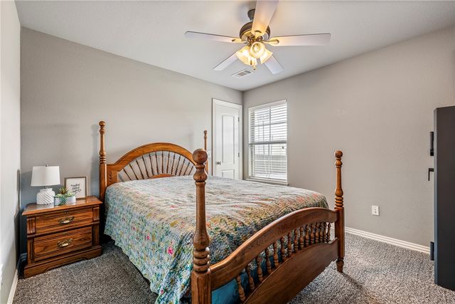 4002 SW Flatrock Cove, Bentonville, AR 72713
