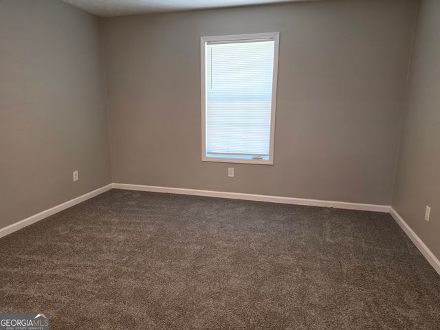 586 Ridge Avenue SW, Mableton, GA 30126