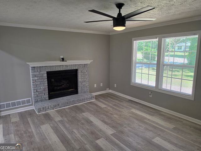 586 Ridge Avenue SW, Mableton, GA 30126