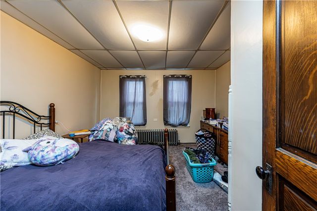 522 Cavitt Ave, Trafford, PA 15085