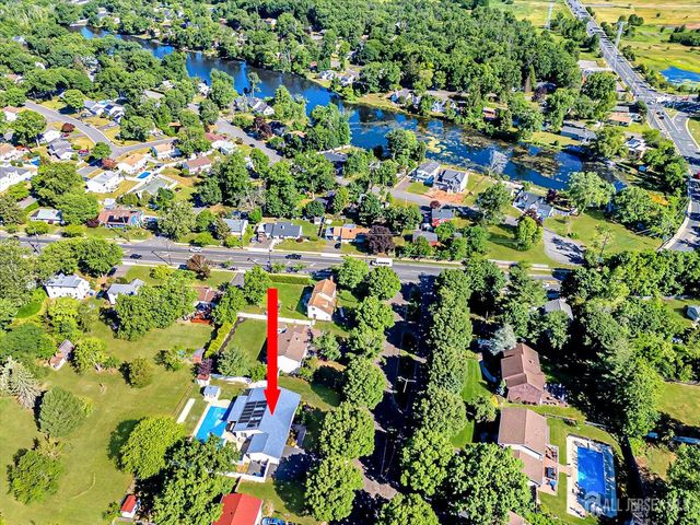 6 Wood Lake Drive, Piscataway, NJ 08854