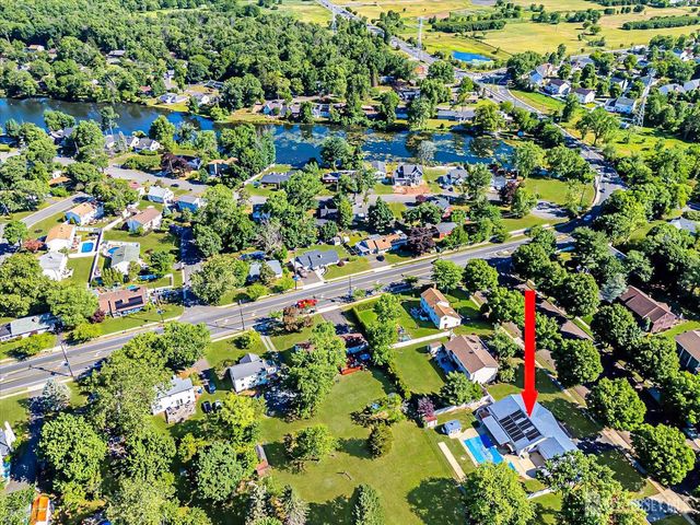 6 Wood Lake Drive, Piscataway, NJ 08854