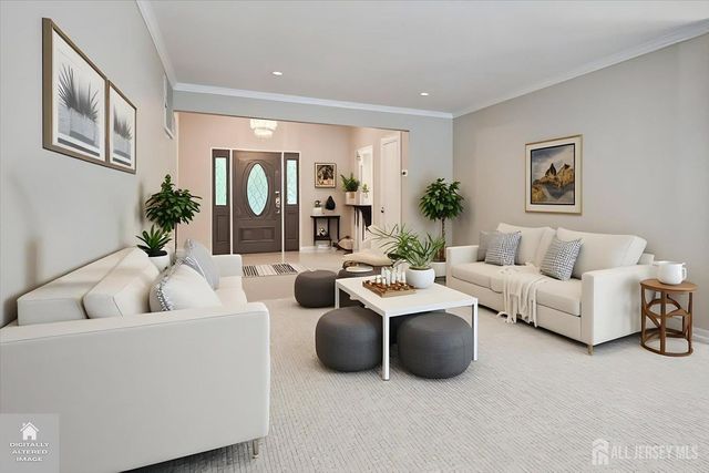 6 Wood Lake Drive, Piscataway, NJ 08854