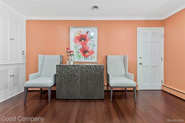 4230 Orchard Way, Bloomfield Hills, MI 48301