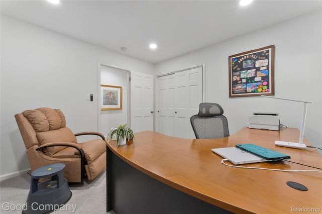 4230 Orchard Way, Bloomfield Hills, MI 48301
